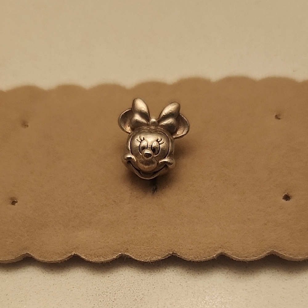 Pandora Silver Minnie Mouse Charm